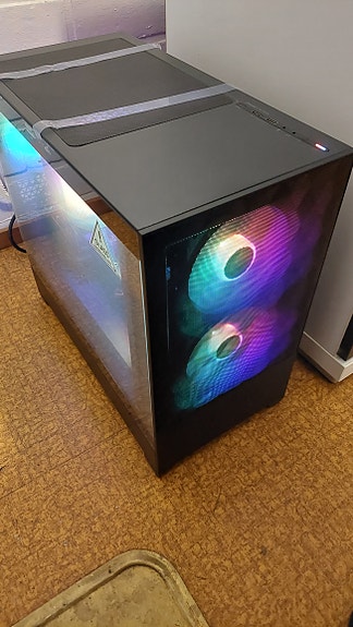 Tehokas pelikone Ryzen 5 5500/ GTX 1080 / 16GB DDR4 / 512GB NVMe M.2 SSD