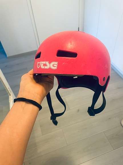 TSG Kypärä pyöräilyyn / skeittaukseen / bmx
