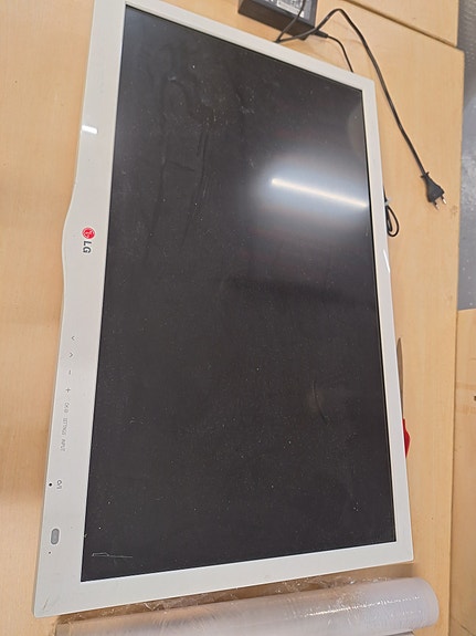 LG tv äyttö