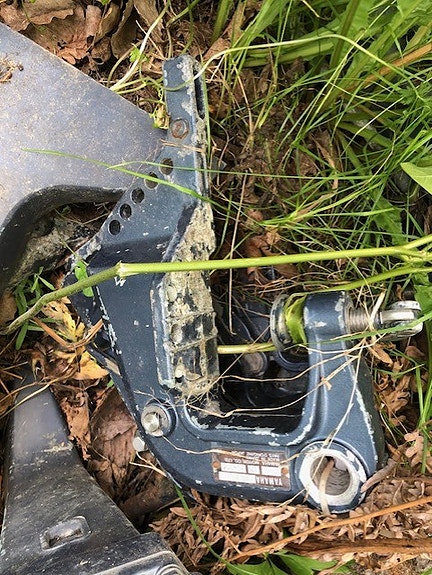 Yamaha 40 HE rikipukki