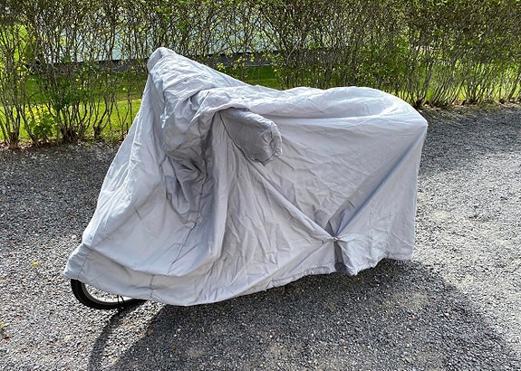 Mopon/moottoripyörän suojapeite