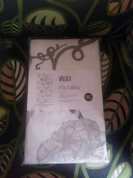 Vallilan uusi pöytäliina, Marmalade