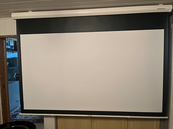 Videotykki ja kangas