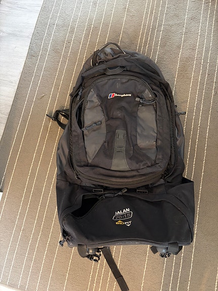 Berghaus Jalan 70+15 rinkka pyörillä