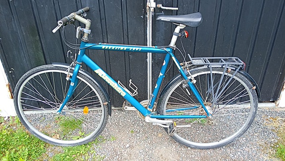Japani retki pyörä Kuwahara 28"