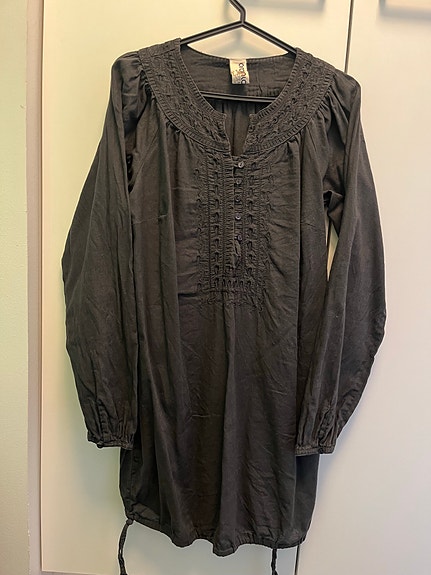 Vero Moda tunika S tummanharmaa