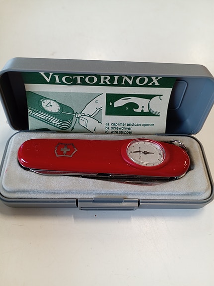 Victorinox linkkuveitsi