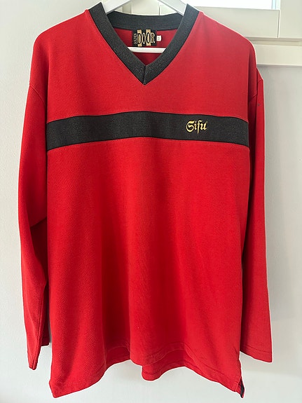 Vintage Sisu paita 90-luku koko M (vastaa XL)