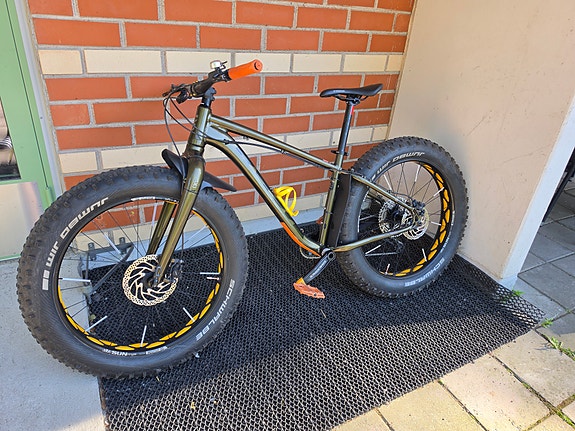 Kona WO Fatbike, 26/4.8" (M-koko/Unisex) - Juuri huollettu! -