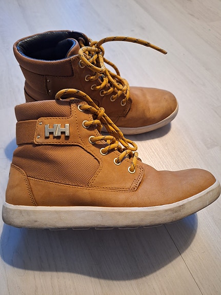 Helly Hansen kengät