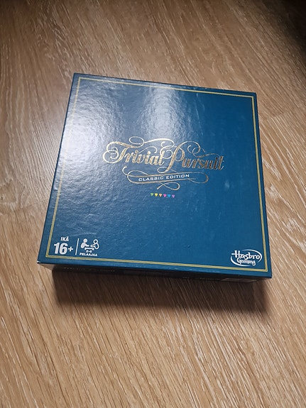 Trivial pursuit lautapeli