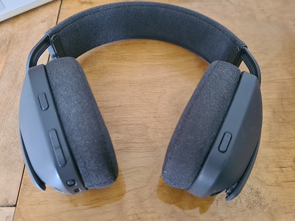 Logitech Zone Vibe 100: Wireless Bluetooth Headset