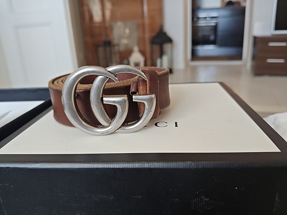 Gucci Double G miesten nahkavyö ruskea