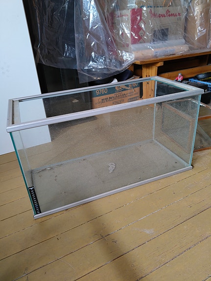 Akvaario/terraario 74x33x40