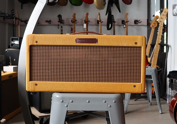 Fender '57 Deluxe 12-Watt Guitar Amp Head vahvistin