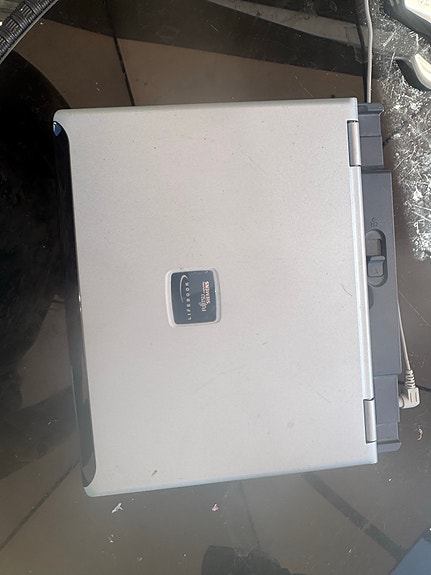Retro kannettava Fujitsu Siemens LifeBook S6120