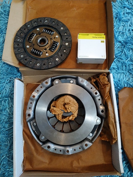 Mazda 3 kytkin paketti.