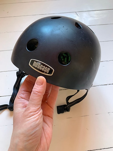 Nutcase lasten pyöräilykypärä koko XS