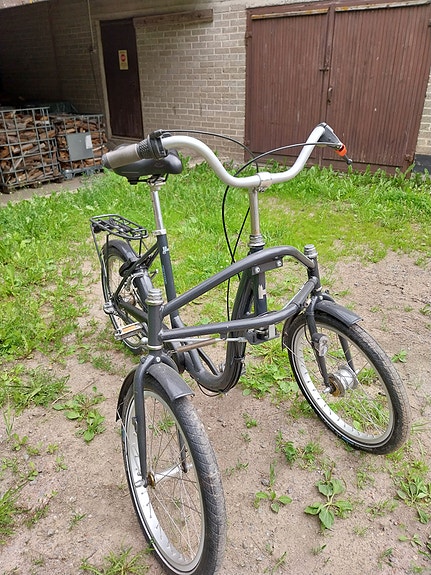 Helkama kolmikko