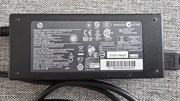 HP kannettavan laturi 120W