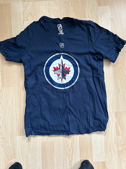 Puuvillainen T-paita NHL Laine 29 tekstillä n. 158cm