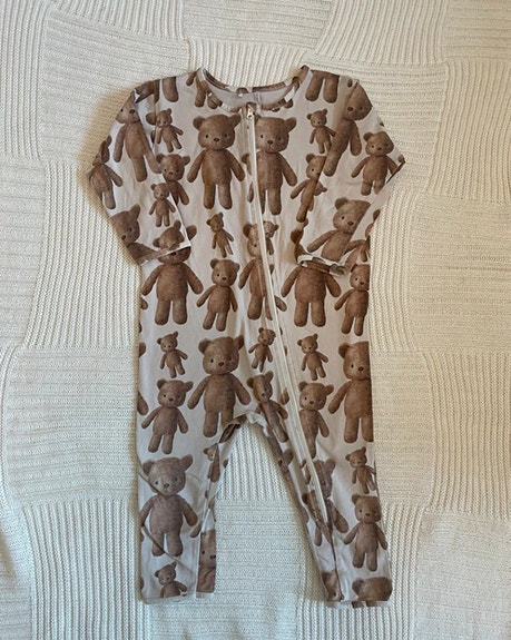 Metsola teddy bear yöpuku 86