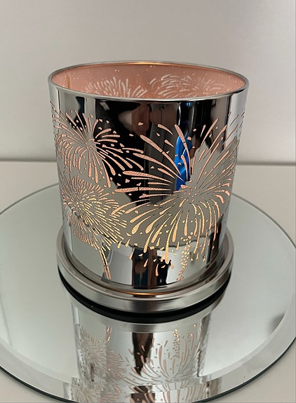Partylite Lumottu juhla -kynttiläsomiste P1341
