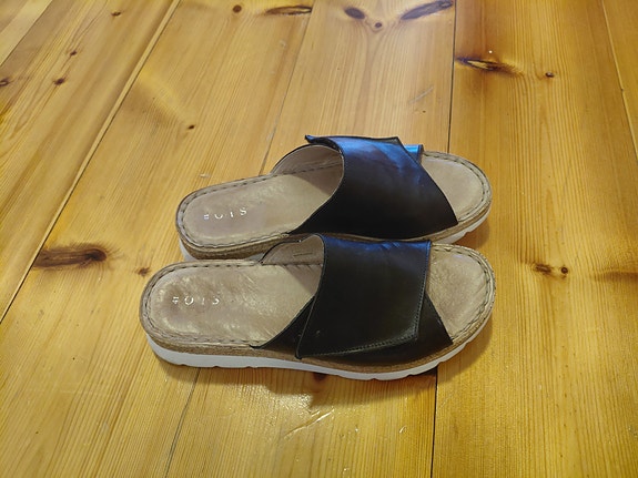 Laadukkaat nahkasandaalit