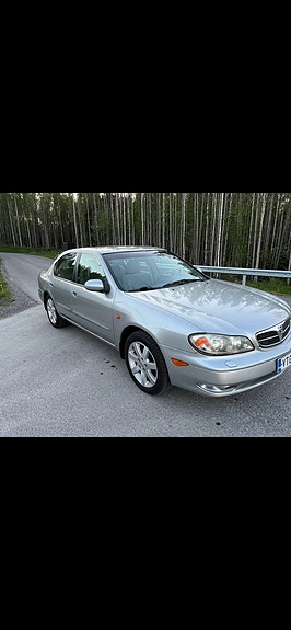 Nissan Maxima 3.0V6 2004 purkuosia