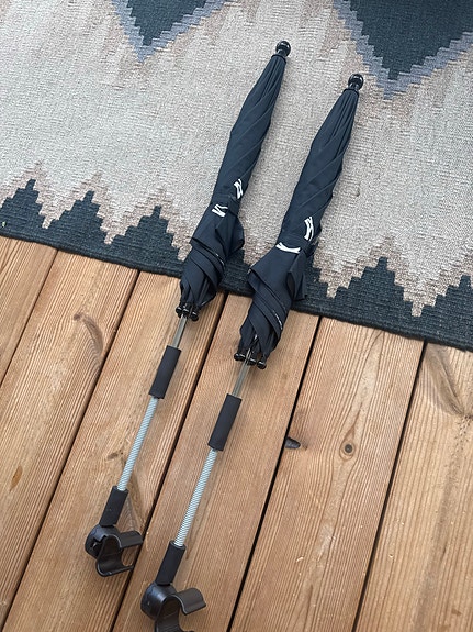 Bugaboo parasol+ vaunujen aurinkovarjot musta