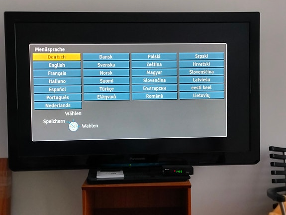Panasonic TX-L42U3E 42" LCD-televisio + Denver digiboksi