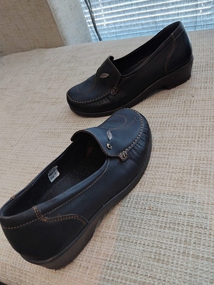 Varjotie - nahka loaferit (37)