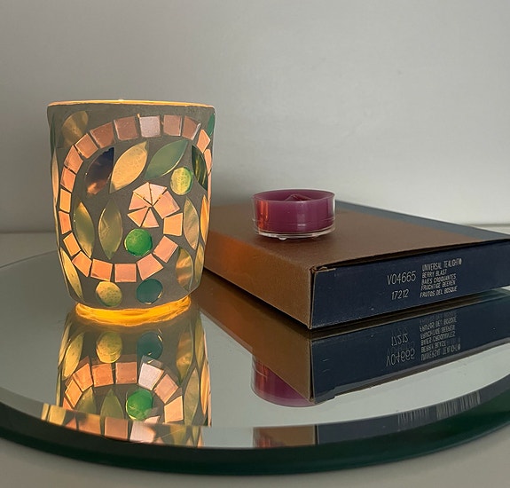 PartyLite Olea -mosaiikkisomiste & 1pkt tuikkivia