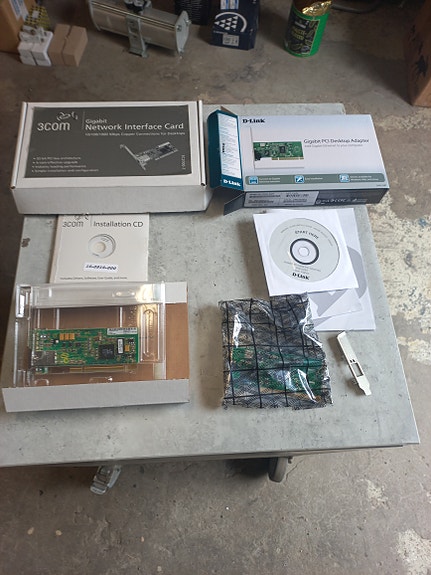 3Com ja D-Link gigabit PCI verkkokortit