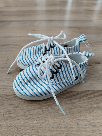 Lindex kengät, koko 18