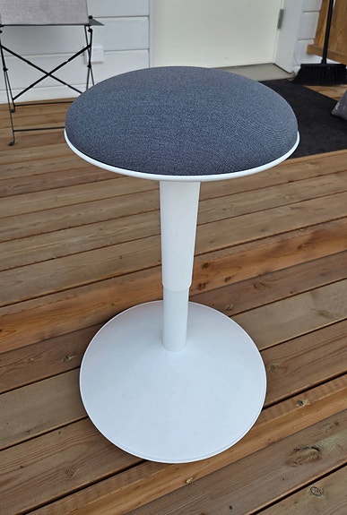 IKEA Nilserik säädettävä jakkara/työtuoli