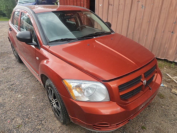Dodge Caliber varaosiksi / osina