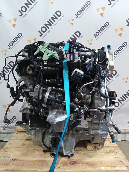 Mercedes-Benz Käytetty vaihtomoottori E 2023 2 Diesel / Electric 147kw moottori