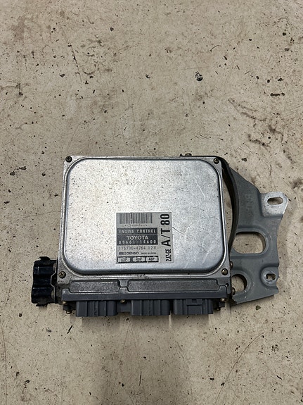 Toyota 89661-14600 ecu 2JZ Supra