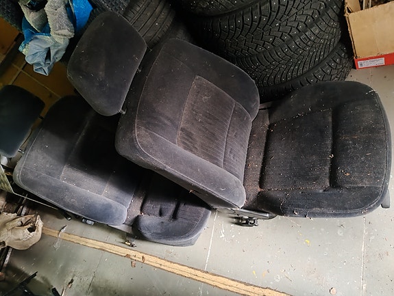 Audi A6 c4 etupekit