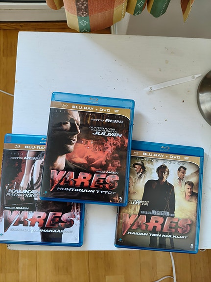 Vares Blu-ray leffat