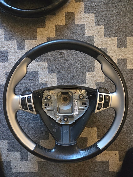 Saab 9-5 viiru Aeron ratti