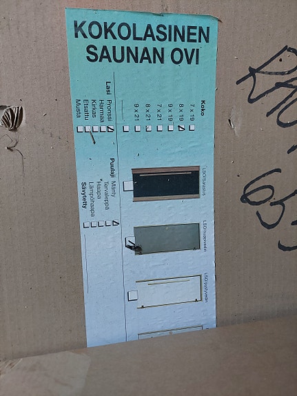 Lasinen saunan ovi