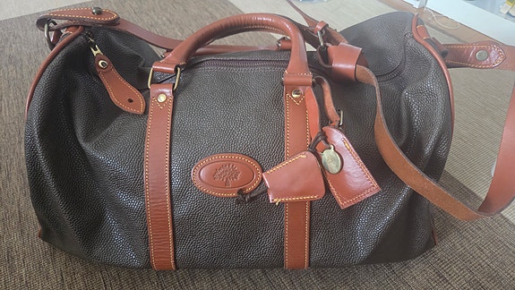 Aito Mulberry matkalaukku / nahkakassi (Vintage)