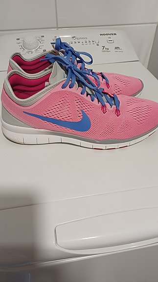 Nike tossut