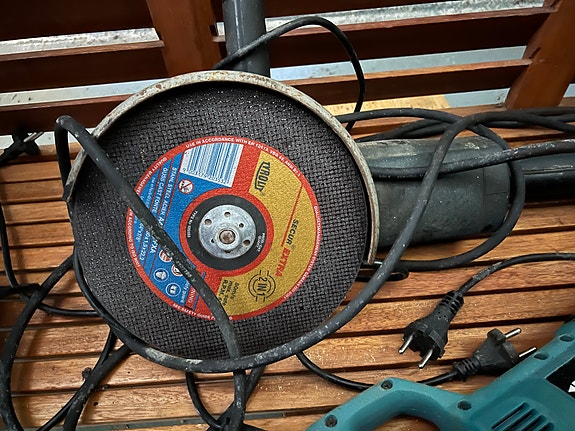 Bosch GWS 18-230 kulmahiomakone 230 mm