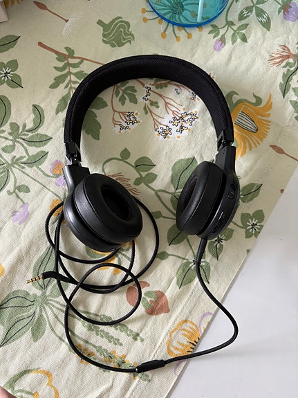 JBL-kuulokkeet