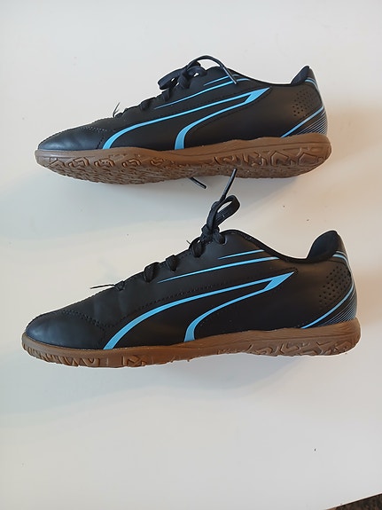 Uudenveroiset Puma kengät lapsille, koko 35