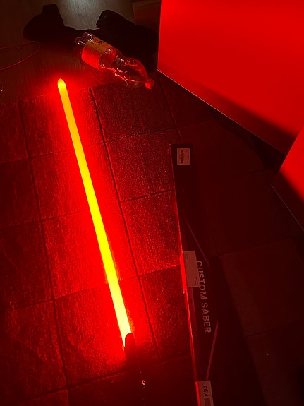 Star Wars valomiekka lelu 120€