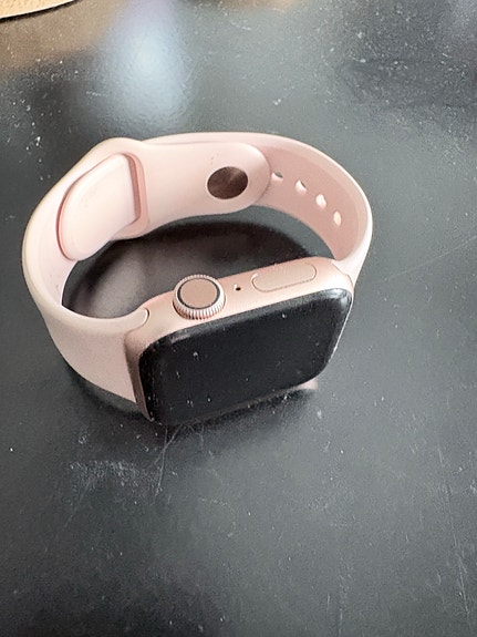 Apple Watch 7 GPS 40mm älykello ruusukulta